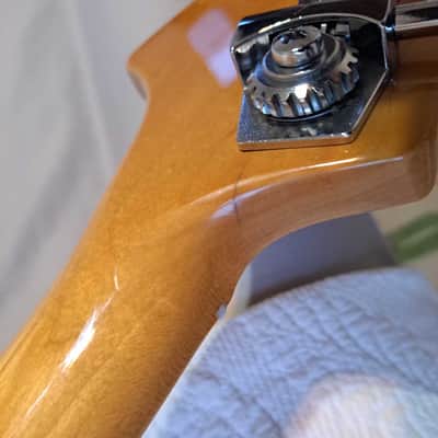 All Original Vintage Fullerton Era 4-bolt 1983 / 1984 Fender American Standard Jazz Bass, Dan Smith, AVRI, Sienna Burst Ash, OHSC image 17