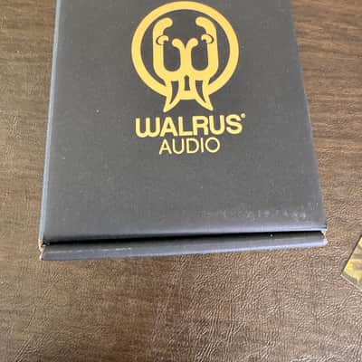 Walrus Audio Lore Reverse Soundscape Generator Limited Edition - Onyx Series 2023 - Onyx image 3