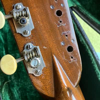Martin D-28 Herringbone 1943 - Sunburst image 24