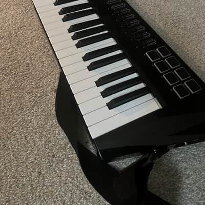 Alesis Vortex 2 Wireless Keytar USB/MIDI Controller - Black