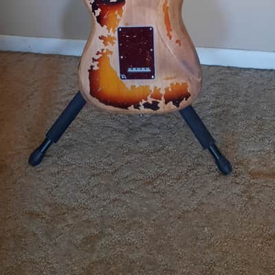 Custom Strat 2024 - Three tone suburst relic image 4