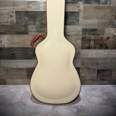 Alvarez Yairi Masterworks DYM60HD Honduran Dreadnought Acoustic Guitar (DYM60HD) image 10