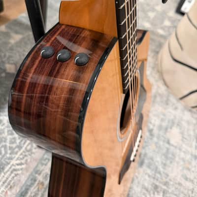 Taylor 212ce Plus (2026) - Natural Full Gloss | Excellent Condition w/ AeroCase image 5