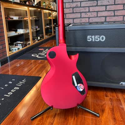 ESP LTD EC-256 Left-Handed 2024 - Present - Candy Apple Red Satin image 4