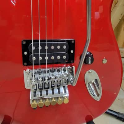 Vintage Kramer Pacer USA Made Circa 1982, Candy Apple Red, "Strat" Headstock w/Bag image 4