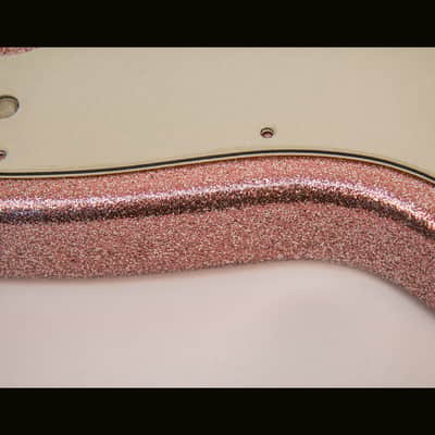 Guitar Mill P-Style Bass Body / Alder / 5 lbs. 4 oz. / Nitrocellulose 'Pink Champagne Flake'/ Closet Clean (#GIN-4117) image 4