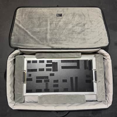 Mono M80 Series Pedalboard M80-PRO-V2 Pro 2.0 Case with Gator Pedal Board image 3