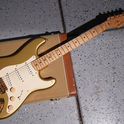 1996 Fender Custom Shop '54 Reissue Stratocaster Gold image 18
