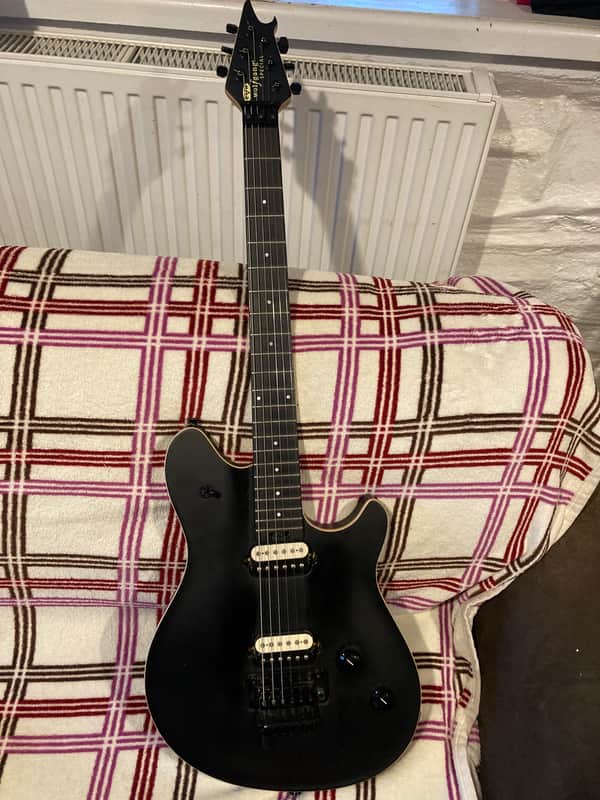 EVH Wolfgang special 2019 - Stealth black image 1