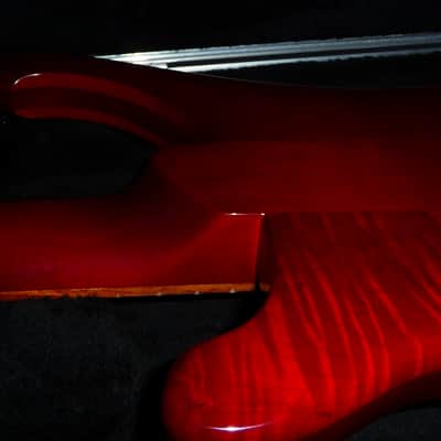 Rickenbacker 4004 CII Cheyenne 2008 Translucent Red Flamed Maple/Walnut with Bubinga Fretboard image 5