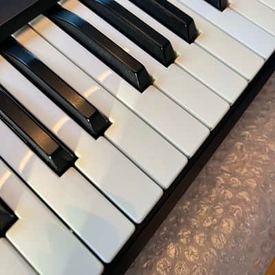 Ensoniq VFX Synthesizer with two Sound ROM Cartridge image 17