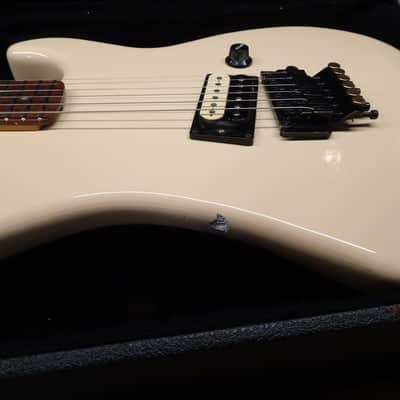Kramer Baretta 1985 - White image 12
