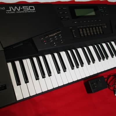 Roland JW-50 JW50 WORKSTATION SYNTHESIZER w/PSU, NEW BATTERY EXPEDITED SHIPPING! image 2