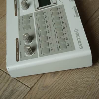 Access Virus TI Snow Desktop Digital Synthesizer 2008 - White