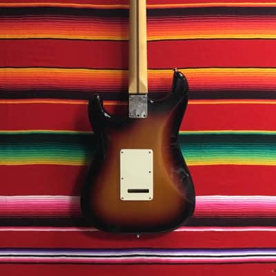 Fender American Standard Stratocaster Sunburst 2004 - Sunburst image 5