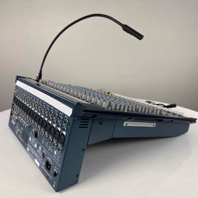 Allen & Heath MixWizard WZ3 16:2 Mixer with Detachable Lamp and Power Supply image 7