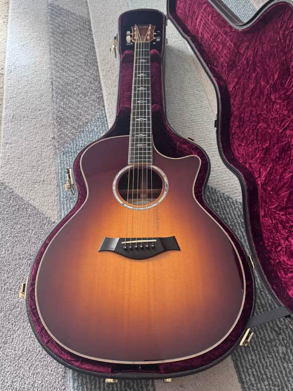 Taylor 814ce with ES1 Electronics 2013 - Tobacco Sunburst image 1