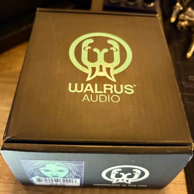Walrus Audio Julia Chorus / Vibrato V2 2026 - Present - Black image 5