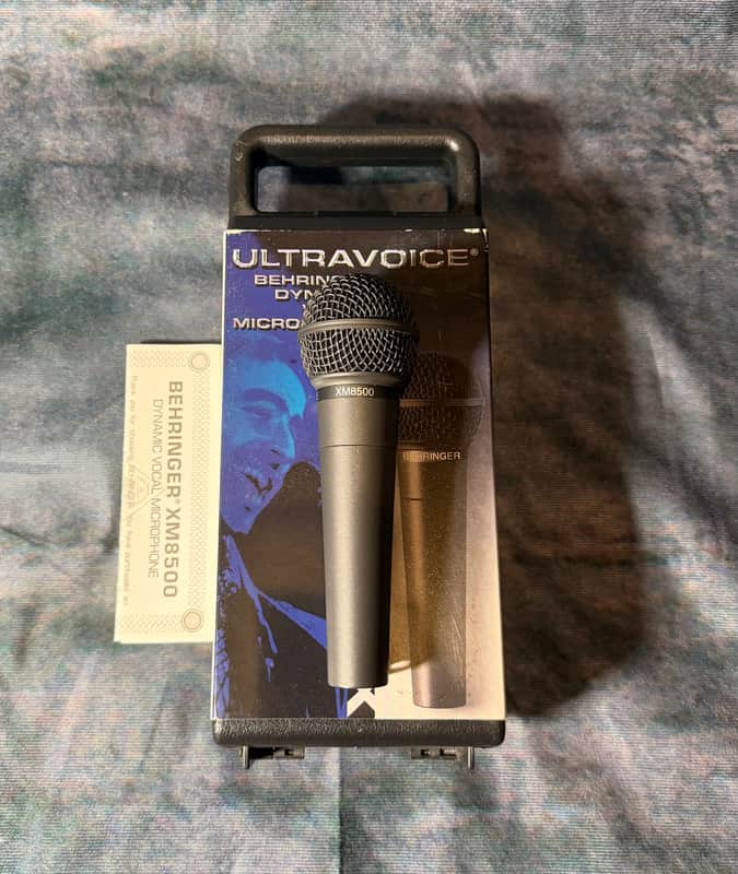 Behringer Ultravoice XM8500 Cardioid Dynamic Vocal Microphone
