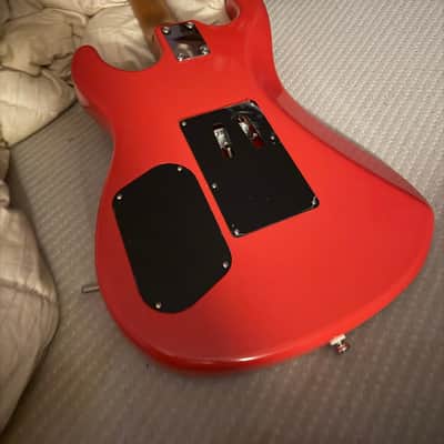 Kramer The 84 HH 2024 - Present - Radiant Red image 2