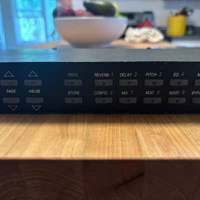 Alesis QuadraVerb GT Digital Effects Processor image 3
