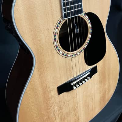 Martin JC-16RGTE Premium Jumbo Cutaway Acoustic-Electric Guitar Gloss Top Natural w/ OHSC image 5