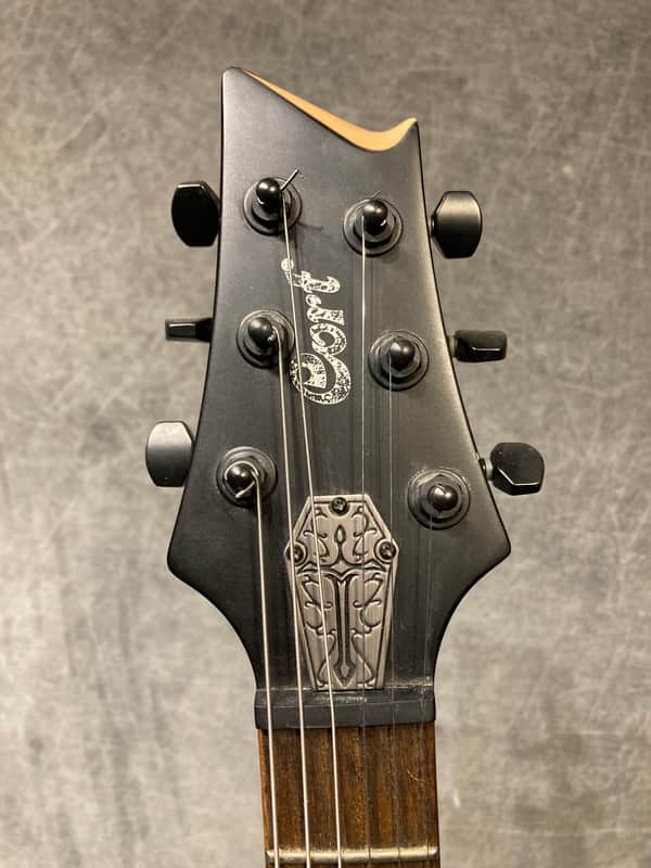 Cort EVL Z4 Pentagram single cut goth 2006 Satin Black | Reverb Canada
