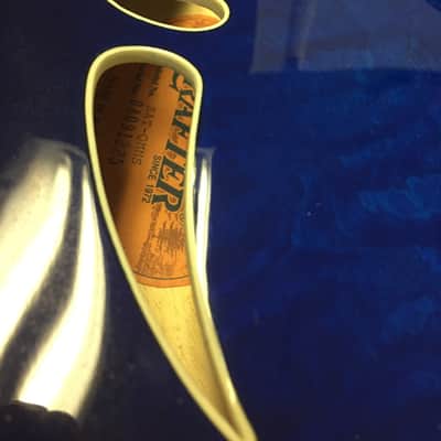 Beautiful, Crafter SAT-QMMS 2000s ,Blue Burst ,with case, excellent! image 2