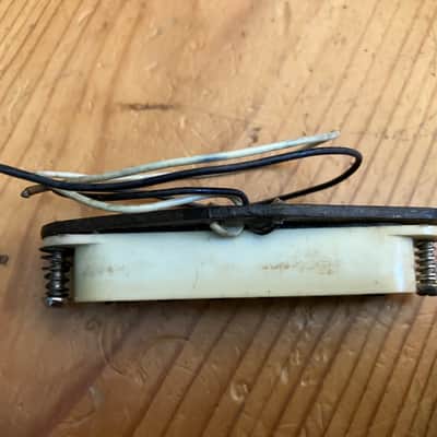 1976 Fender Stratocaster Electric Guitar Pickup 1970s USA image 2