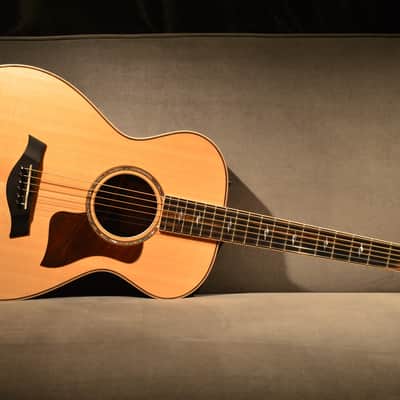 Pre-Owned Taylor 812e 12-Fret Slotted Headstock Acoustic Electric Guitar w/ OHSC image 1