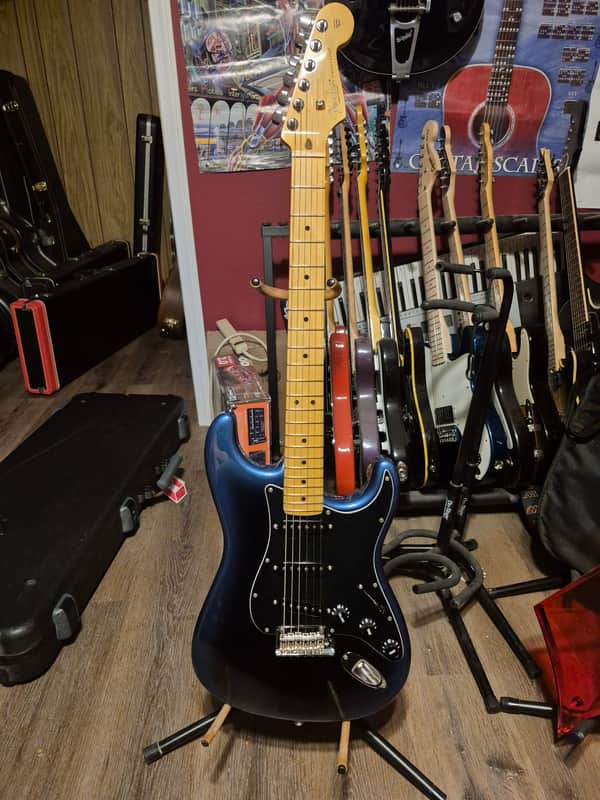 Fender American Professional II Stratocaster with Maple Fretboard 2020 - Present - Dark Night image 1