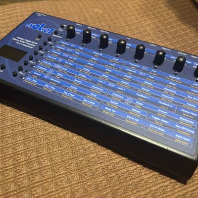 Dave Smith Instruments Evolver Desktop Monophonic Synthesizer 2002 - 2016 - Blue + SoundEditor app image 2