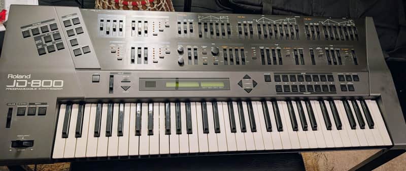 Roland JD-800 61-Key Programmable Synthesizer | Reverb Canada