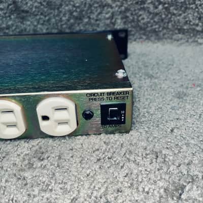 Furman PL-8 Power Conditioner / Light Module B image 10