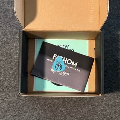 Walrus Audio Fathom Multi-Function Reverb 2018 - Present - Blue image 9