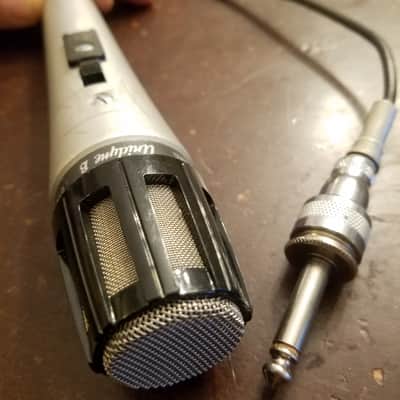 Shure Hi-Z Unidirectional Dynamic Mic 515SAC Unidyne B + Clip IOB 1968 - black and silver image 1