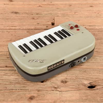 Hohner Bass Synth - Joe Trohman image 2