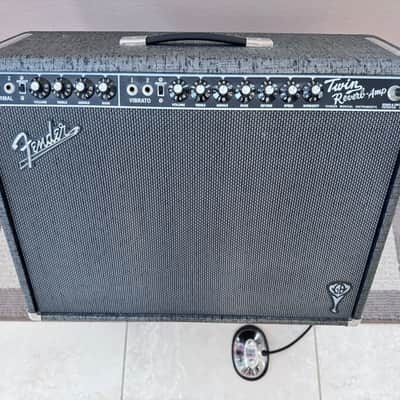 Fender GB Twin Reverb George Benson Signature 2-Channel 85-Watt 2x12" Guitar Combo 2016 - Present - Gray image 2