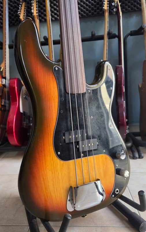 Fender Precision Fretless 1979 - Sunburst - Excellent