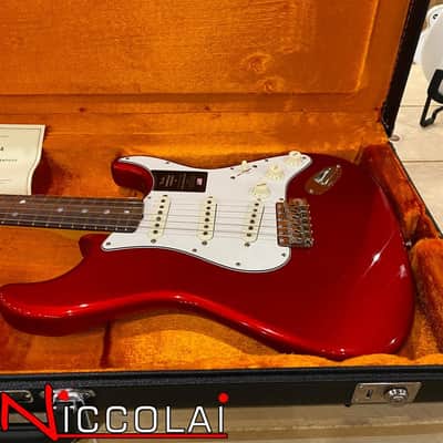 FENDER American Vintage II 1965 Stratocaster, Round-Lam Rosewood Fingerboard, Candy Apple Red image 7