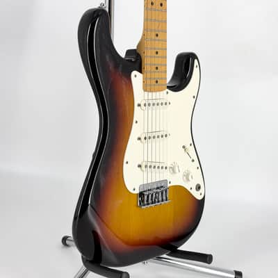 1983 Fender American Hardtail Stratocaster - Sunburst image 6