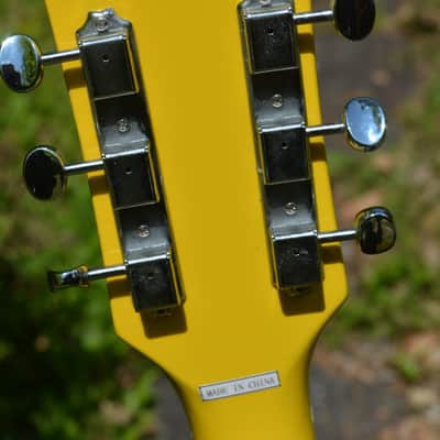 2023 Airline Bighorn Guitar in a TV Yellow finish w/New Black Dunlop Straploks & comes in a New Black Gator Hardshell Case ~ As New ! image 11