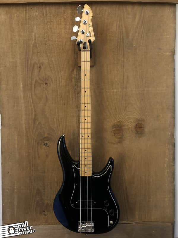 Peavey Patriot Bass Guitar Black c. 1980s | Reverb