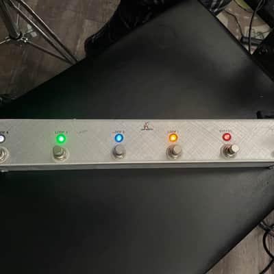 Loop Master 4 way loop, tuner and bypass switch 2010 - Brushed aluminum image 3