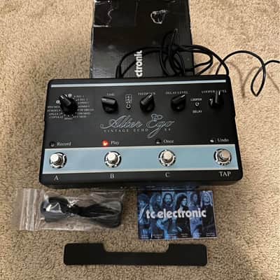 TC Electronic Alter Ego X4 Vintage Echo Delay 2015 - Present - Black image 2
