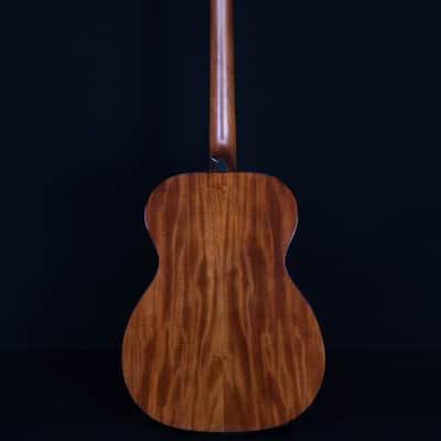 Martin 000E Retro Plus Mahogany Acoustic Electric, LR Baggs Pickup, Bag Included image 7