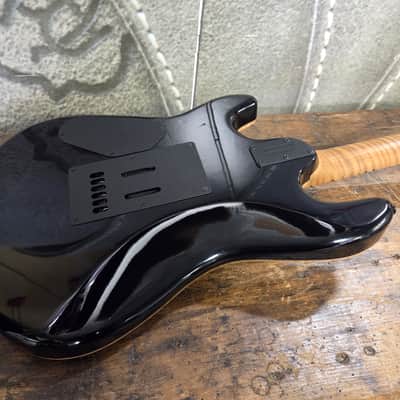 Music Man Sabre amber burst image 10
