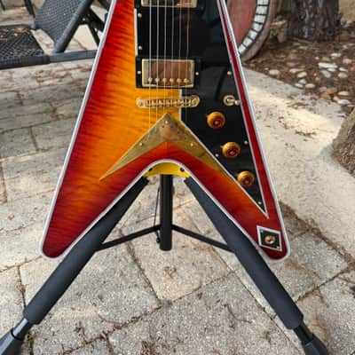 Gibson Custom M2M Flying V 2024 - Factory Burst image 10