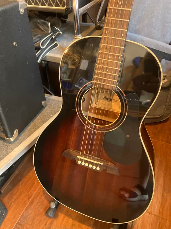 Alvarez RP266SESB Parlor Acoustic-Electric