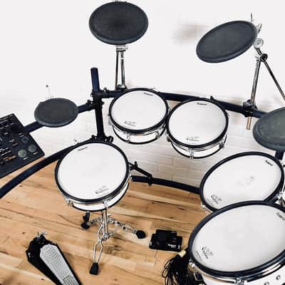 Roland TD-10 electronic drum set kit Excellent-TD10 V-drums for sale image 2